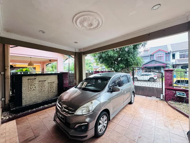 Rumah Teres 2 Tingkat untuk Dijual di Bukit Jelutong (Shah Alam) - Ishak Ramli - Exterior - PropertyGuru.com.my