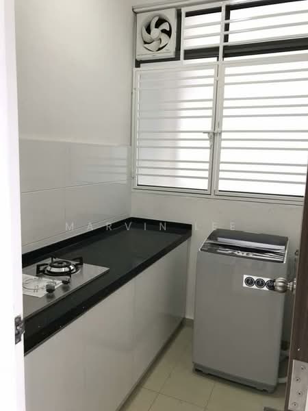 Servis Apartment untuk Disewa di Seasons Garden Residences - Marvin Lee - Kitchen - PropertyGuru.com.my