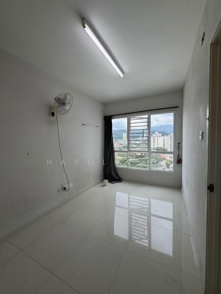 Condominium for Sale at Central Garden - Harold Lee - Room 2 - PropertyGuru.com.my