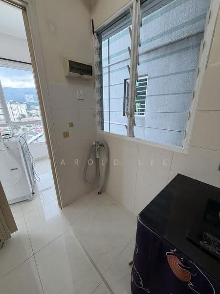 Condominium for Sale at Central Garden - Harold Lee - Yard - PropertyGuru.com.my
