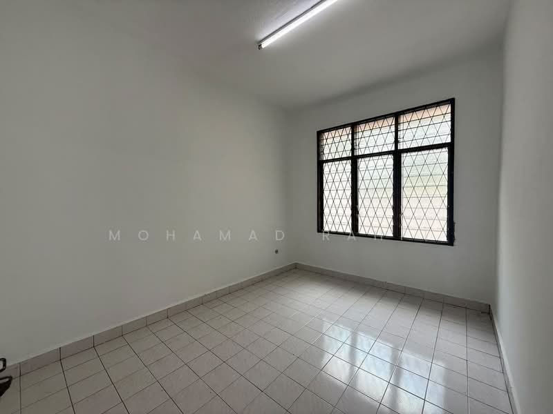 Rumah Berkembar untuk Dijual di Taman Bukit Kempas (Tampoi) - Mohamad Rahfi - Interior - PropertyGuru.com.my