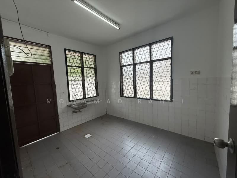 Rumah Berkembar untuk Dijual di Taman Bukit Kempas (Tampoi) - Mohamad Rahfi - Interior - PropertyGuru.com.my