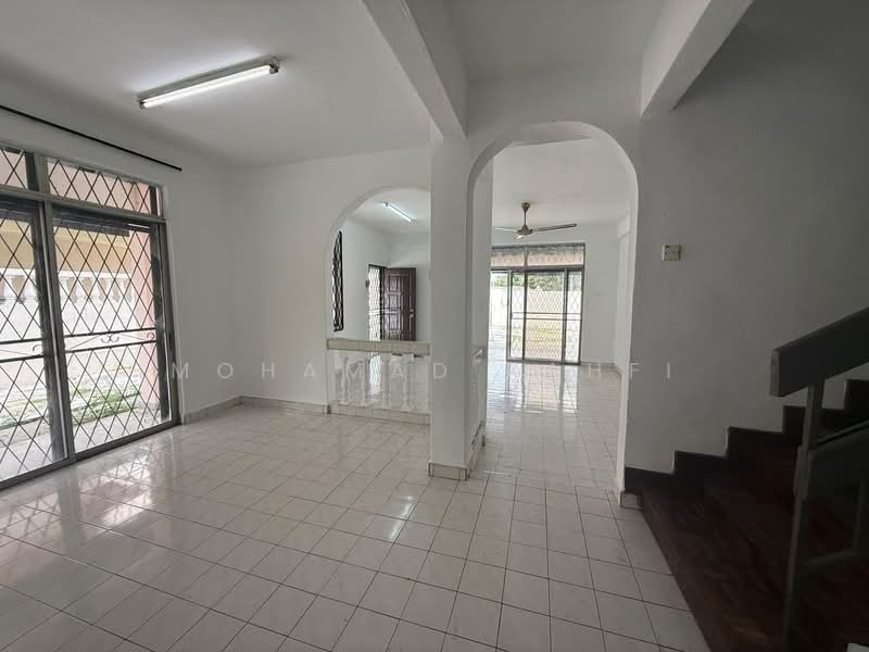 Rumah Berkembar untuk Dijual di Taman Bukit Kempas (Tampoi) - Mohamad Rahfi - PropertyGuru.com.my