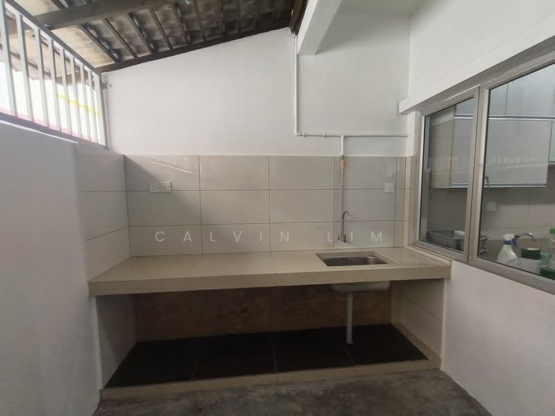 2-storey Terraced House for Rent in Setia Indah (Setia Alam) - Calvin Lim - Kitchen - PropertyGuru.com.my