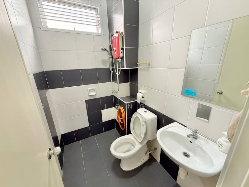 Rumah Teres 1.5-Tingkat untuk Dijual di Bukit Indah (Iskandar Puteri (Nusajaya)) - Shieh Long Chen - Bathroom - PropertyGuru.com.my