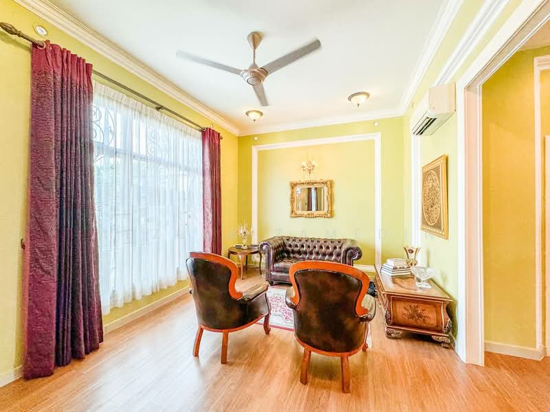 Bungalow for Sale in Seksyen 7 (Shah Alam) - Adzura Zamedin - Living Room - PropertyGuru.com.my