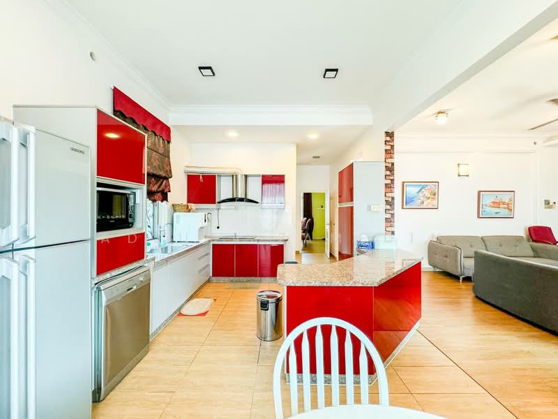 Bungalow for Sale in Seksyen 7 (Shah Alam) - Adzura Zamedin - Kitchen - PropertyGuru.com.my