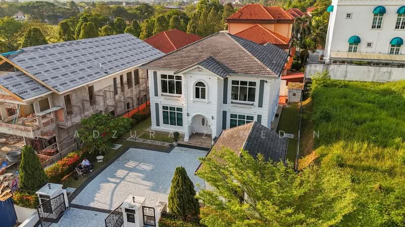 Bungalow for Sale in Seksyen 7 (Shah Alam) - Adzura Zamedin - Exterior - PropertyGuru.com.my