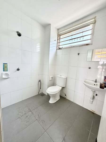 2-storey Terraced House for Sale in Kajang (Selangor) - Eldon Chong - Bathroom - PropertyGuru.com.my