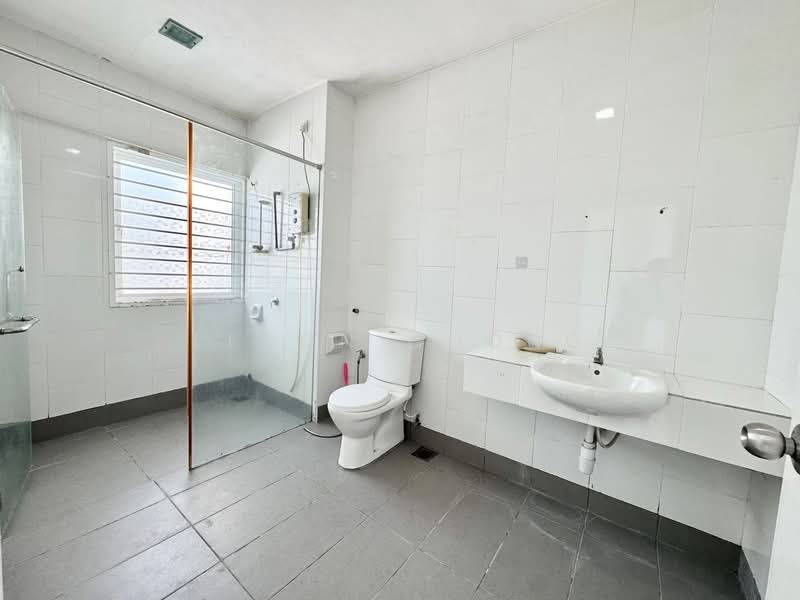 2-storey Terraced House for Sale in Kajang (Selangor) - Eldon Chong - Bathroom - PropertyGuru.com.my