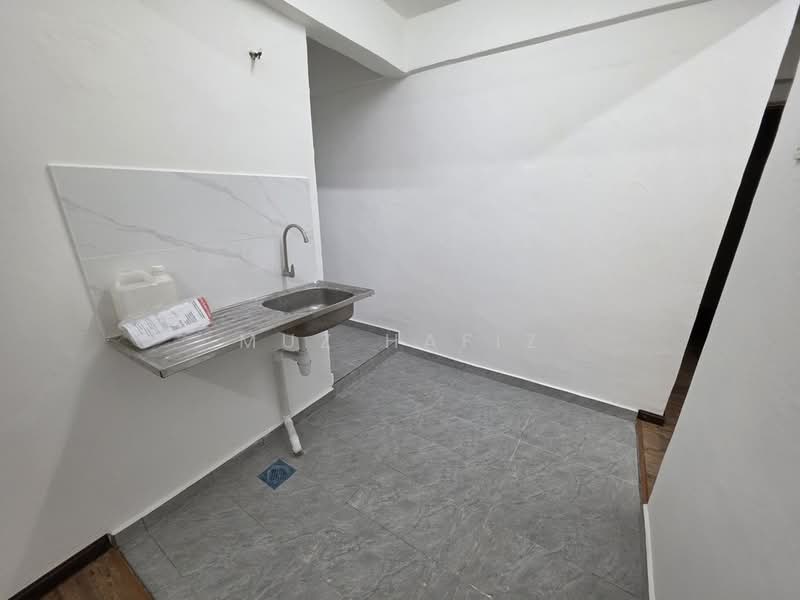 Apartment for Sale at Apartment Fiona - Muz Hafiz - PropertyGuru.com.my