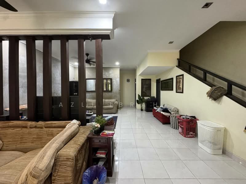 Rumah Teres 2 Tingkat untuk Dijual di Alam Damai (Cheras) - Azli Ibrahim - Living Room - PropertyGuru.com.my