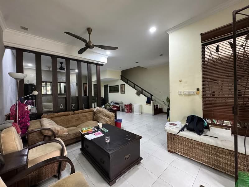Rumah Teres 2 Tingkat untuk Dijual di Alam Damai (Cheras) - Azli Ibrahim - Living Room - PropertyGuru.com.my