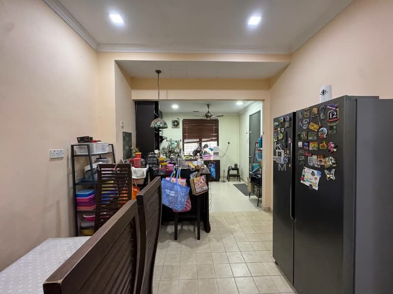 Rumah Teres 2 Tingkat untuk Dijual di Alam Damai (Cheras) - Azli Ibrahim - Kitchen - PropertyGuru.com.my