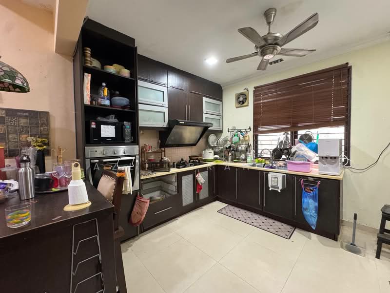 Rumah Teres 2 Tingkat untuk Dijual di Alam Damai (Cheras) - Azli Ibrahim - Kitchen - PropertyGuru.com.my