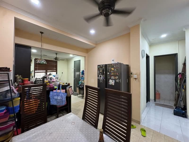 Rumah Teres 2 Tingkat untuk Dijual di Alam Damai (Cheras) - Azli Ibrahim - Kitchen - PropertyGuru.com.my