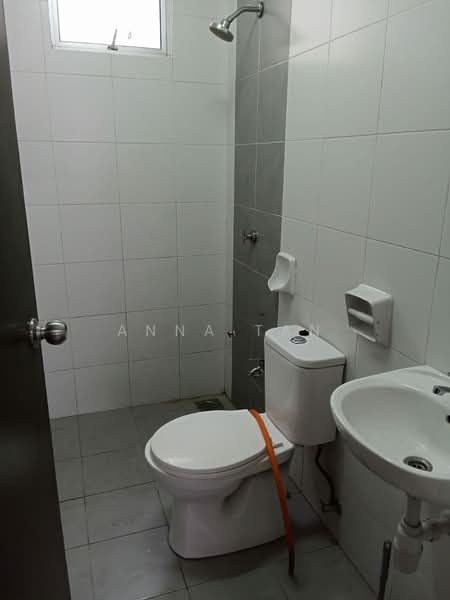 Apartment for Rent at Orchis Apartment - Anna Tan - Bathroom - PropertyGuru.com.my