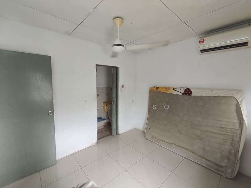 Apartment for Sale at Vista Shop Apartment (Damansara Damai) - Victor So - PropertyGuru.com.my