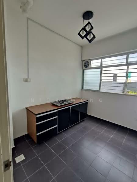 Servis Apartment untuk Disewa di BSP 21 - Nick Wong - Kitchen - PropertyGuru.com.my