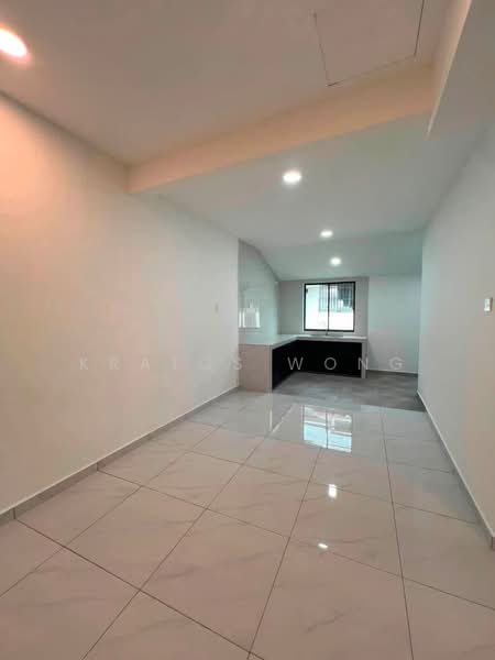 1-storey Terraced House for Sale in Taman Johor Jaya (Johor Bahru) - Kratos Wong - PropertyGuru.com.my