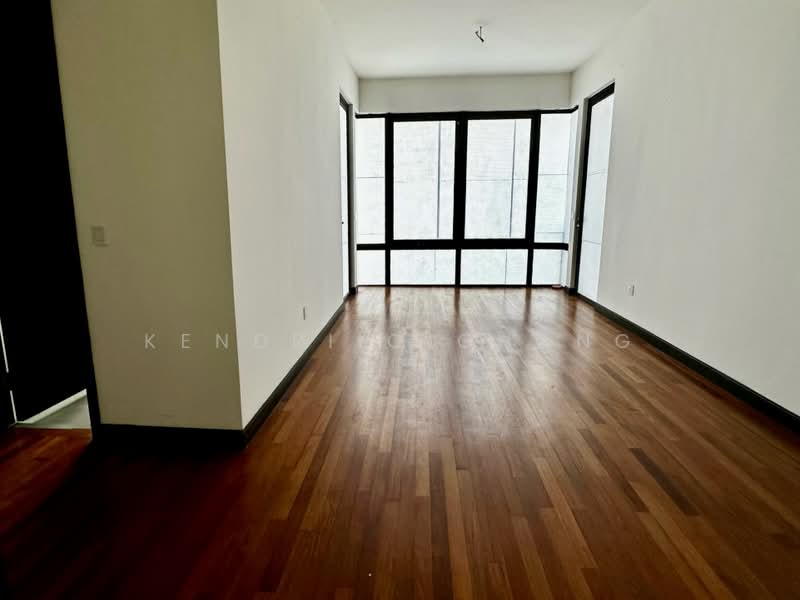 Rumah Teres 3 Tingkat untuk Dijual di Duta Villa (Setia Alam) - Kendriic Chong - PropertyGuru.com.my