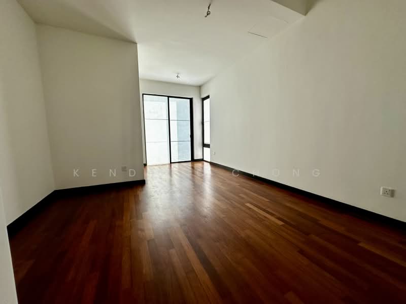 Rumah Teres 3 Tingkat untuk Dijual di Duta Villa (Setia Alam) - Kendriic Chong - PropertyGuru.com.my
