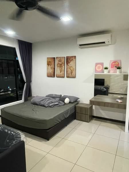 Servis Apartment untuk Disewa di Molek Regency - Teik Shen - Bedroom - PropertyGuru.com.my