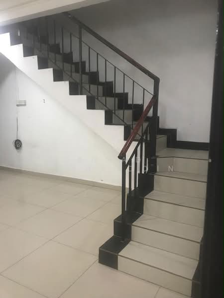2-storey Terraced House for Sale in Taman Puteri Wangsa (Ulu Tiram) - Ahmad Fakhruddin - PropertyGuru.com.my