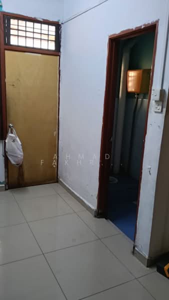 2-storey Terraced House for Sale in Taman Puteri Wangsa (Ulu Tiram) - Ahmad Fakhruddin - PropertyGuru.com.my
