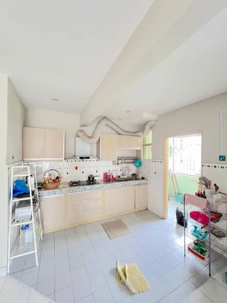 Condominium for Sale at Subang Ville Aman Luxury Condominiums - Xin Nee - Kitchen - PropertyGuru.com.my