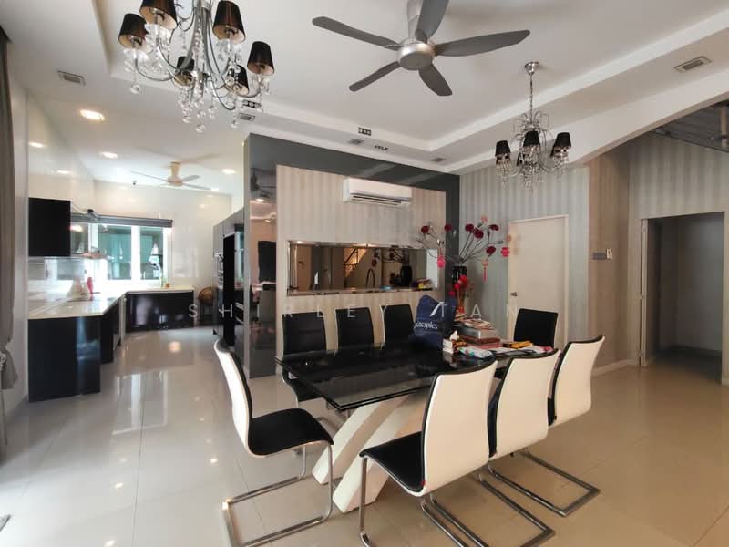 Bungalow for Sale in Kota Kemuning (Shah Alam) - Shirley Tan - Dining Area - PropertyGuru.com.my