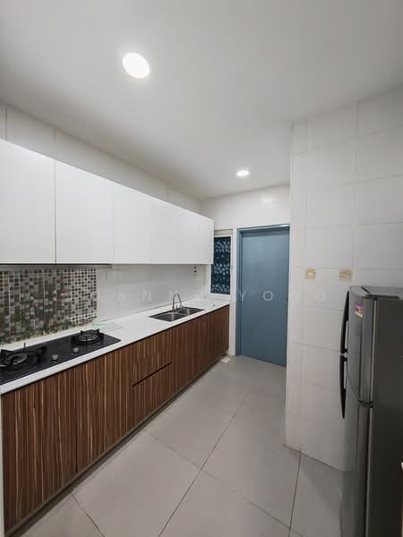 Apartment for Sale at Seasons Amara Larkin - JOANNE YONG - Kitchen - PropertyGuru.com.my