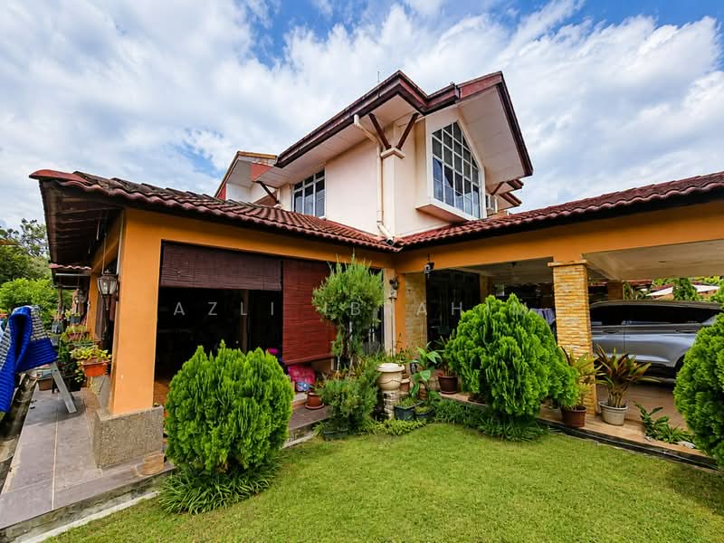 Bungalow for Sale in Bandar Seri Putra (Bangi) - Azli Ibrahim - Exterior - PropertyGuru.com.my
