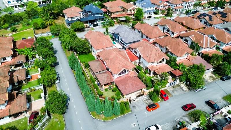Bungalow for Sale in Bandar Seri Putra (Bangi) - Azli Ibrahim - Exterior - PropertyGuru.com.my