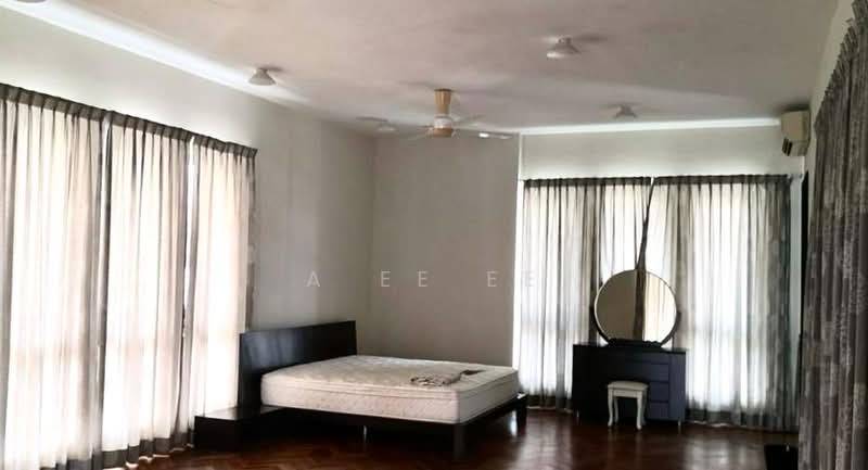 Rumah Berkembar untuk Disewa di Tanjung Tokong (Penang) - A Ee Ee - Bedroom - PropertyGuru.com.my