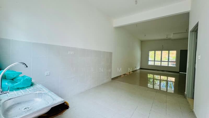 2-storey Terraced House for Sale in Meru (Klang) - Muin Mn - Kitchen - PropertyGuru.com.my