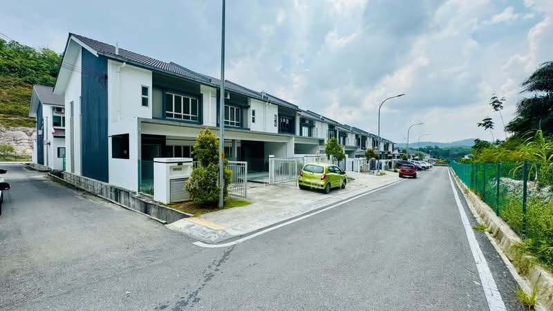 2-storey Terraced House for Sale in Meru (Klang) - Muin Mn - Exterior - PropertyGuru.com.my