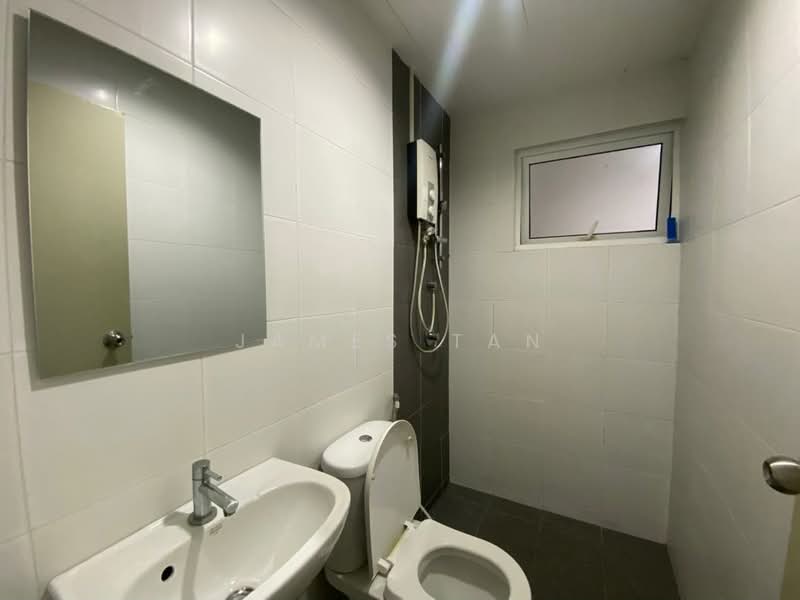 Servis Apartment untuk Disewa di Pacific Place - James Tan - Bathroom - PropertyGuru.com.my