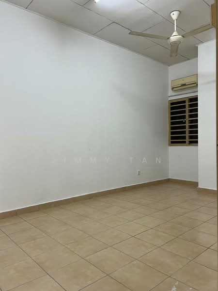 2-storey Terraced House for Sale in Desa Coalfields (Sungai Buloh) - Jimmy Tan - Interior - PropertyGuru.com.my