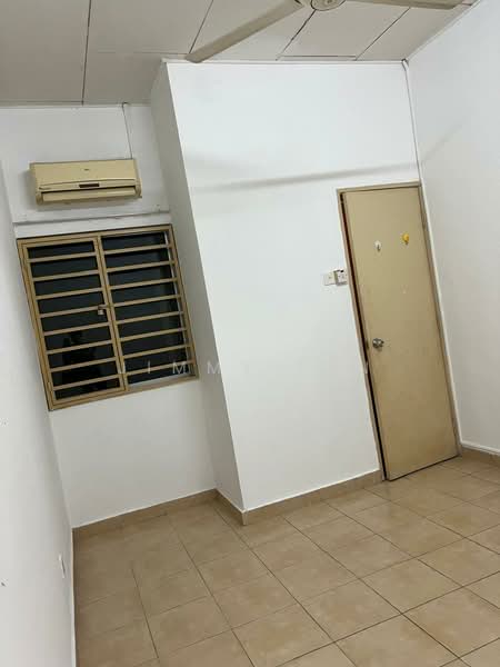 2-storey Terraced House for Sale in Desa Coalfields (Sungai Buloh) - Jimmy Tan - Interior - PropertyGuru.com.my