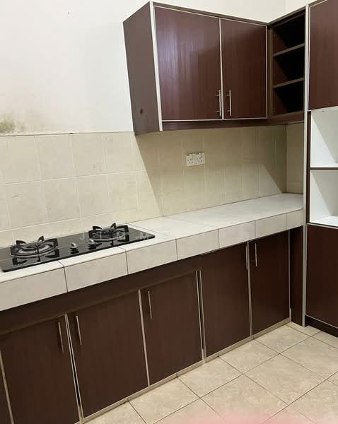 2-storey Terraced House for Sale in Desa Coalfields (Sungai Buloh) - Jimmy Tan - Kitchen - PropertyGuru.com.my