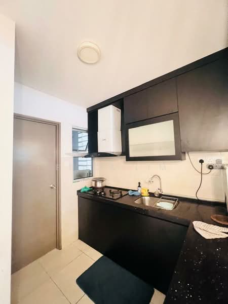 Apartment for Rent at Bayu Angkasa - Erica Lim - Kitchen - PropertyGuru.com.my