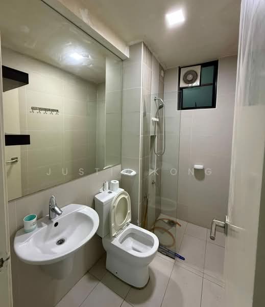 Service Residence for Rent at Sky Loft Premium Suites - Justin Kong - Bathroom - PropertyGuru.com.my