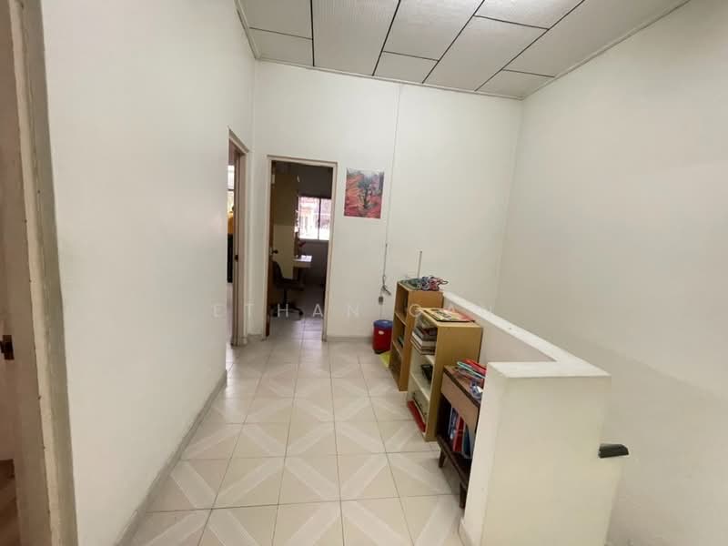 2-storey Terraced House for Sale in Kampung Nong Chik (Johor Bahru) - Ethan Gan - PropertyGuru.com.my