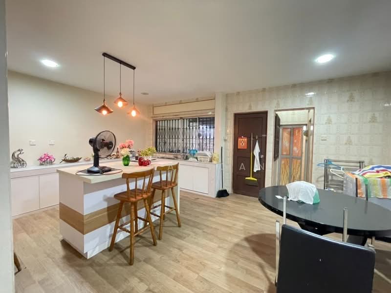 2-storey Terraced House for Sale in Kampung Nong Chik (Johor Bahru) - Ethan Gan - PropertyGuru.com.my