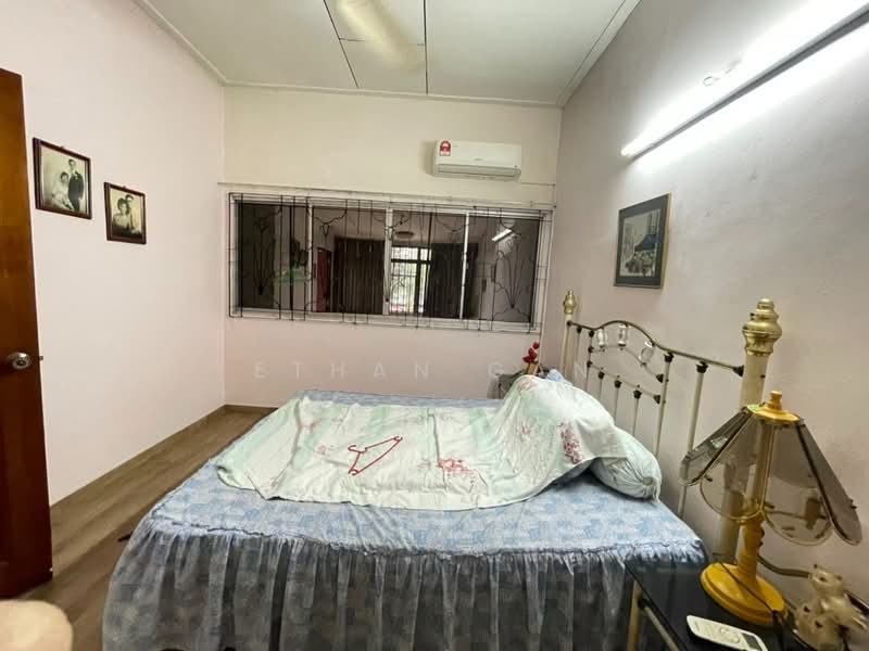 2-storey Terraced House for Sale in Kampung Nong Chik (Johor Bahru) - Ethan Gan - PropertyGuru.com.my