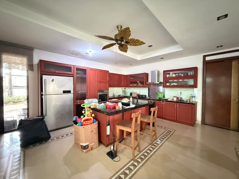 Rumah Banglo untuk Dijual di Shah Alam (Selangor) - Alicia Soo - Kitchen - PropertyGuru.com.my