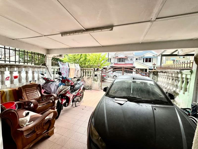 Rumah Teres 2 Tingkat untuk Dijual di Bandar Baru Ampang (Ampang) - Azli Ibrahim - Exterior - PropertyGuru.com.my