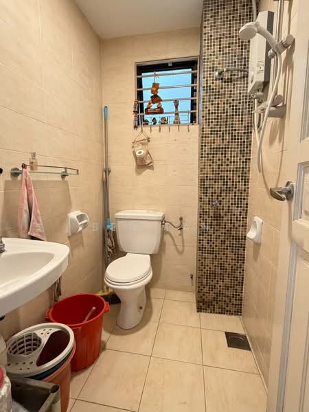 Rumah Bandar untuk Dijual di Petaling Jaya (Selangor) - Ben Tan - Bathroom - PropertyGuru.com.my