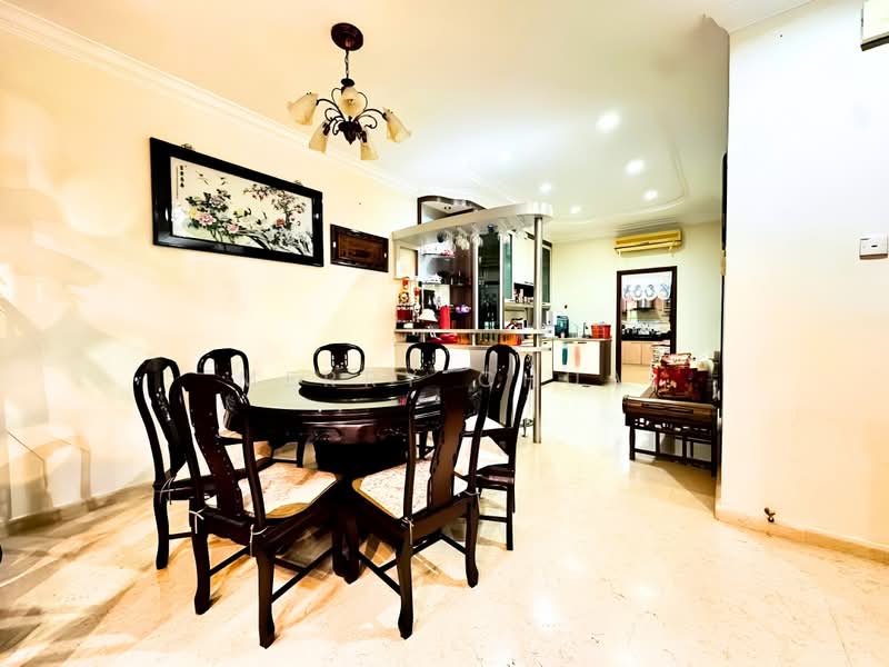 2-storey Terraced House for Sale in Taman Sutera Utama (Skudai) - Merry Chua - Dining Room - PropertyGuru.com.my